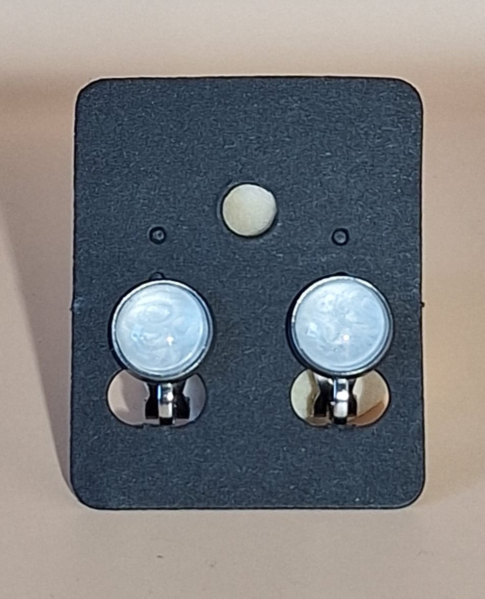 Ohrclip - 10 mm - 2 Ohrclip - 10 mm - perlutt/weiß
